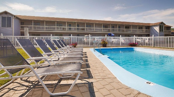 Best Western Bennington image 2